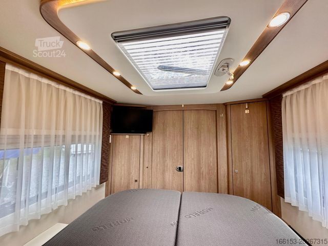 Camping-car intégral MORELO Palace 93 MB