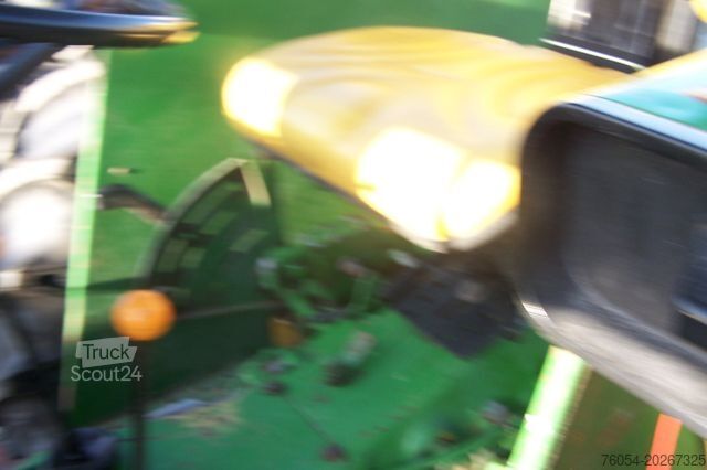 Tractor John Deere 940E