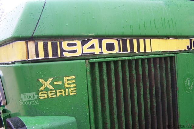 Tractor John Deere 940E