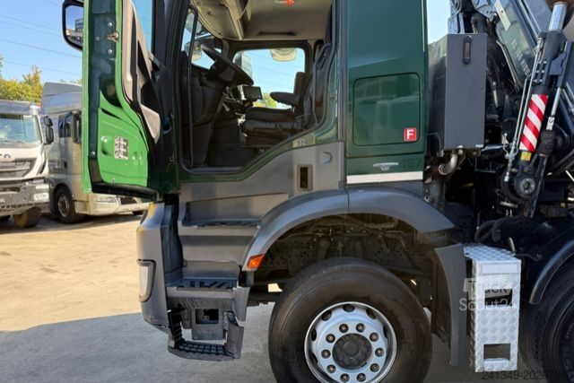 Kipper LKW MERCEDES-BENZ Arocs 3242 8x4 Hiab 166-4