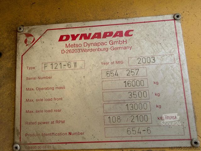 асфалто-полагач на колела Dynapac F121-6W