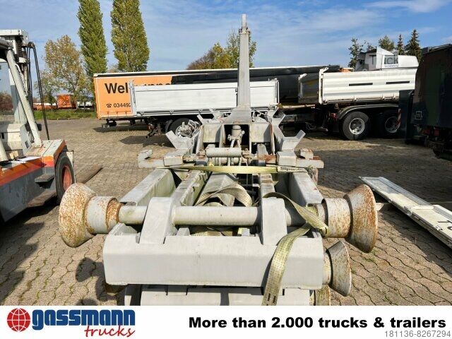 Abrollkipper  20t Abrollanlage Danima