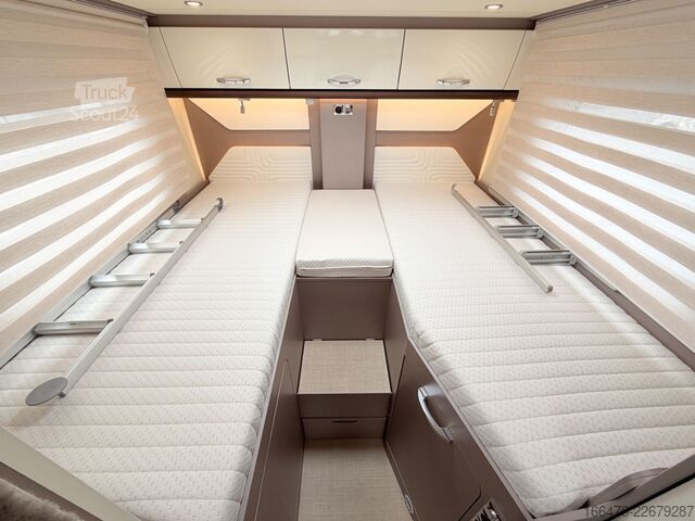 Półzintegrowany kamper BÜRSTNER Lyseo Harmony T 728 Einzelbetten-Hubbett-1.Hand