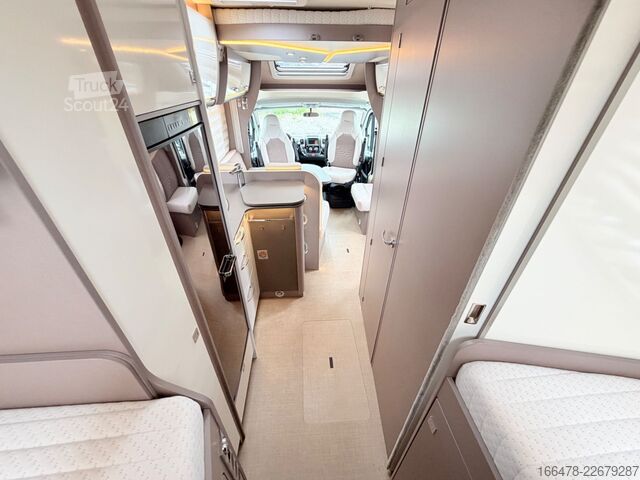 Półzintegrowany kamper BÜRSTNER Lyseo Harmony T 728 Einzelbetten-Hubbett-1.Hand