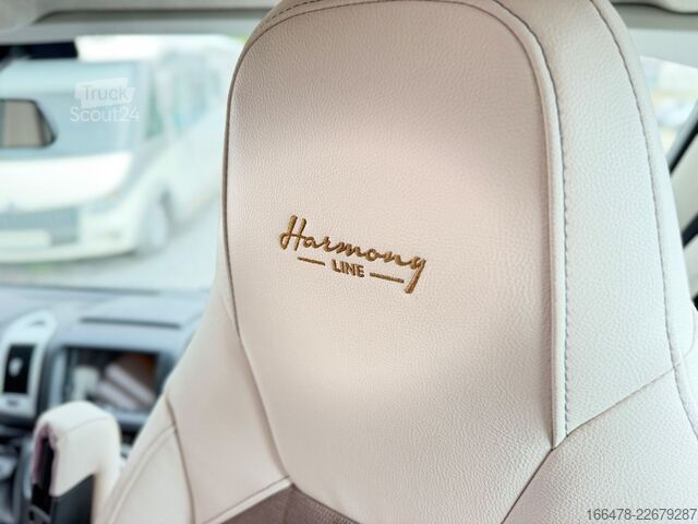 Półzintegrowany kamper BÜRSTNER Lyseo Harmony T 728 Einzelbetten-Hubbett-1.Hand