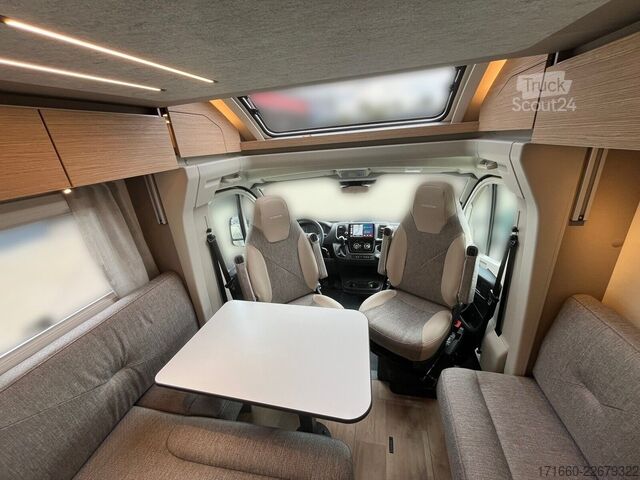 Caravana semiintegrada BÜRSTNER Campeo TD 691 G Hubbett