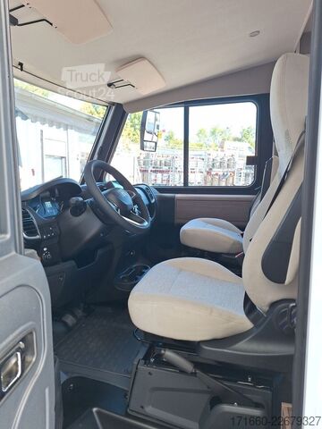 Camper integrado CARADO I 338 TV-Paket, Automatik, Combi 6 E