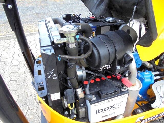 Minigrävare JCB 8010 CTS