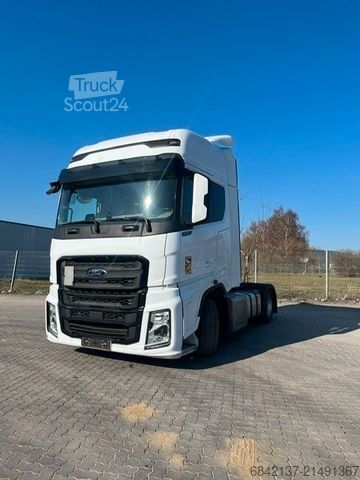 Volume trekker FORD F-Max 500 Lowliner Standort Auetal