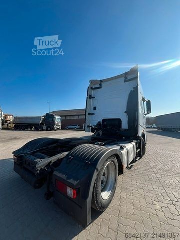 Volume trekker FORD F-Max 500 Lowliner Standort Auetal