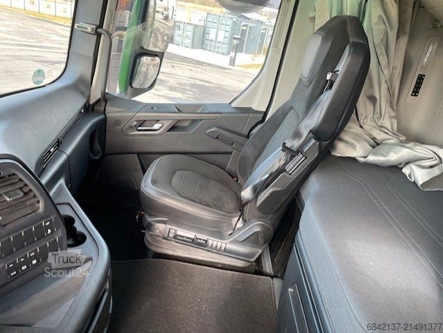 Standaard trekker FORD F-Max 500