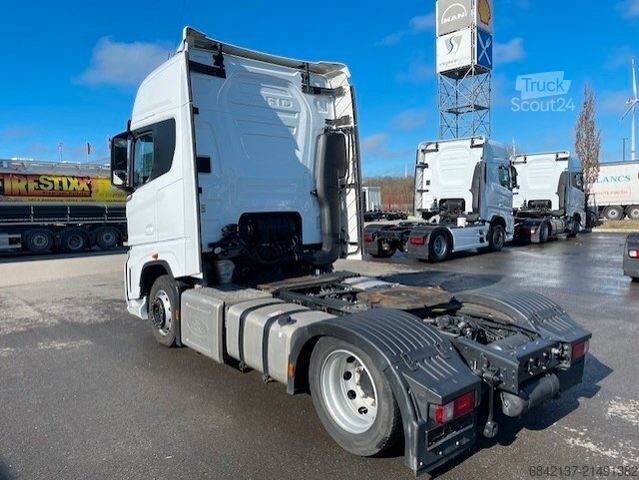 Volume tractor unit FORD F-Max 500 Lowliner