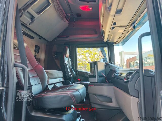 Standard-SZM Scania S770 V8 6x4