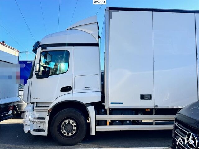  Mercedes-Benz Actros 1833 4x2 Box Truck with Full Side Opening