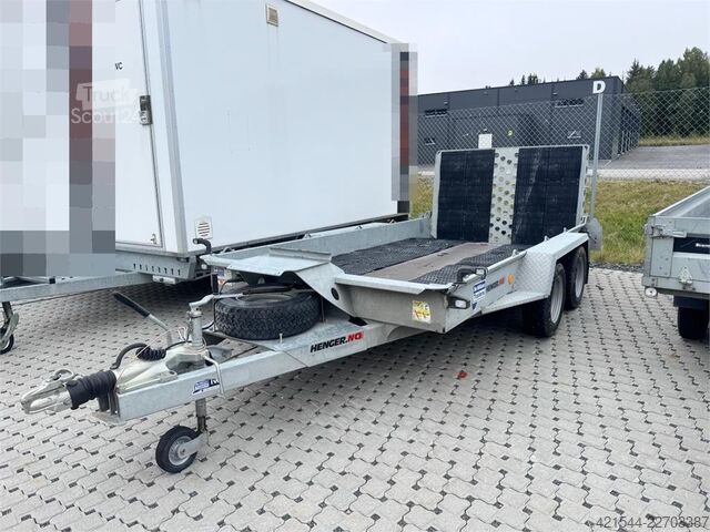 Žemas krautuvas Ifor Williams Machinery Trailer
