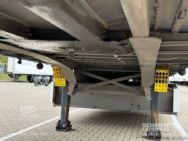 Öppen semitrailer med kapell Schmitz Cargobull Curtainsider Standard Getränke