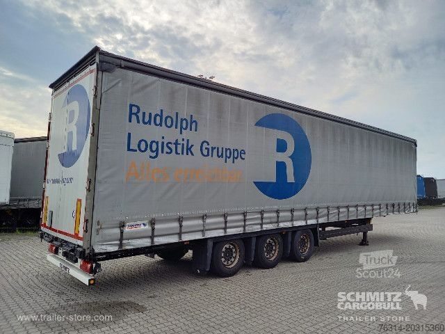 Otevřený návěs s plachtou Schmitz Cargobull Curtainsider Mega Getränke
