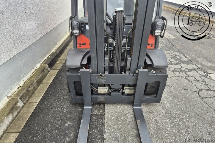 رافعات شوكية ديزل Linde H30T/393-02