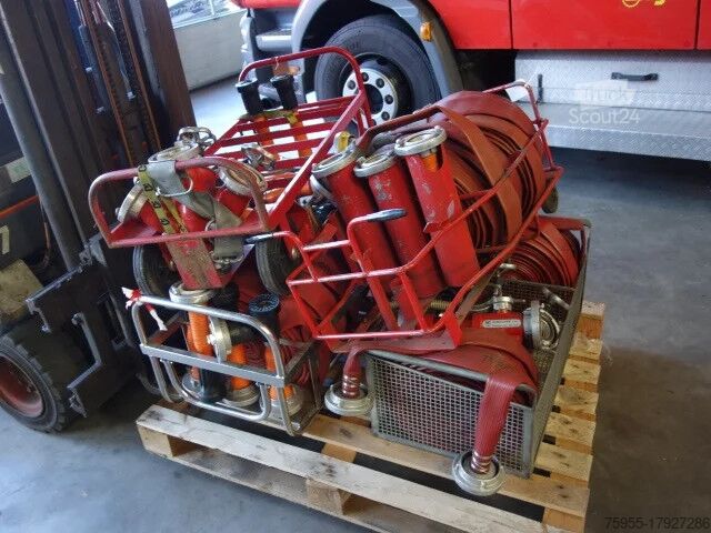 Mașină de pompieri Mercedes-Benz 80euro fire hose