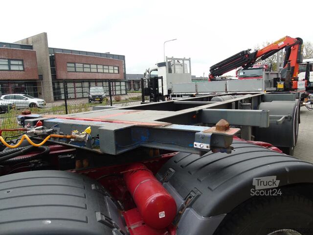 Kontejnerski transport TR'AX 2 AXLE + 20FT