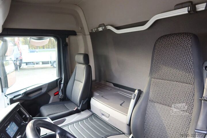 Box body Scania P280 4x2 Bak + Dhollandia Klep 2000 KG