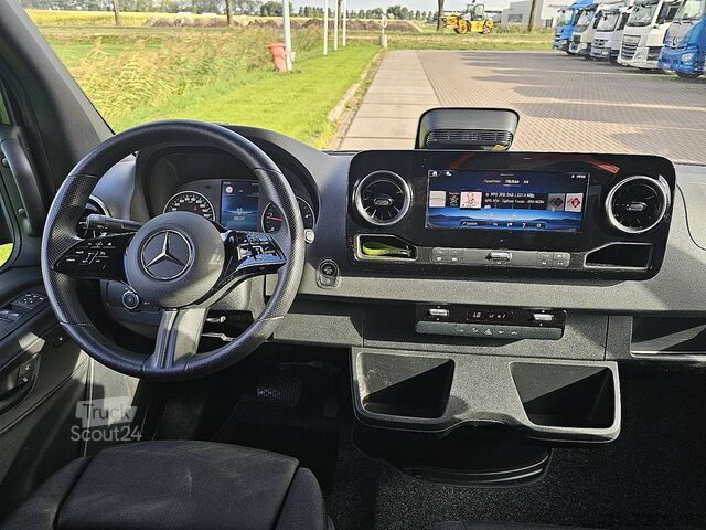 Bestelauto MERCEDES-BENZ SPRINTER 317 L2H2 Mbux10 LED AC!