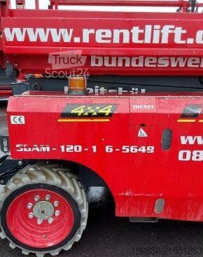 Nacelle à ciseaux MAGNI DS 1218 RT Diesel 12,00 m