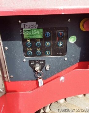 Nacelle à ciseaux MAGNI DS 1218 RT Diesel 12,00 m