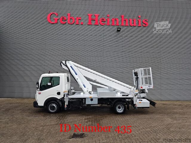 Hefplatform Renault Maxity 120 DXI Multitel MT204