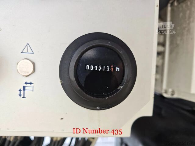 Hefplatform Renault Maxity 120 DXI Multitel MT204