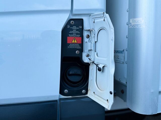 Фургон-будка MERCEDES-BENZ Sprinter 515 CDI Koffer LBW 110kW Euro4
