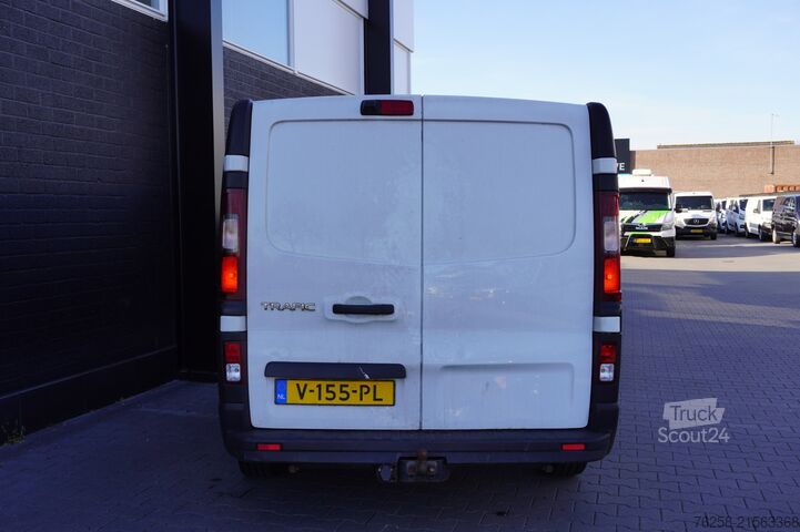 Bestelwagen Renault Trafic 1.6 dCi 125PK EURO 6 - Airco - Navi - Cr...