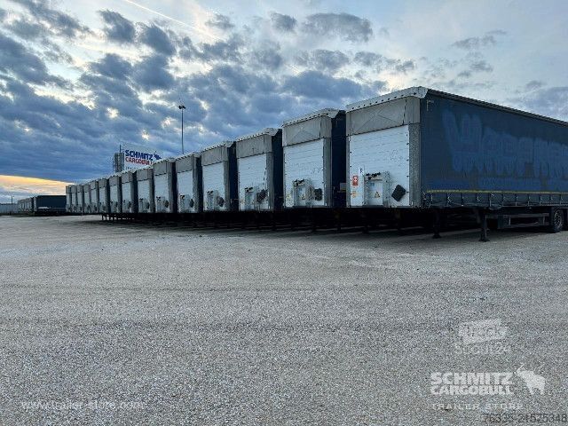 Semi-remorque bâchée Schmitz Cargobull Curtainsider Mega