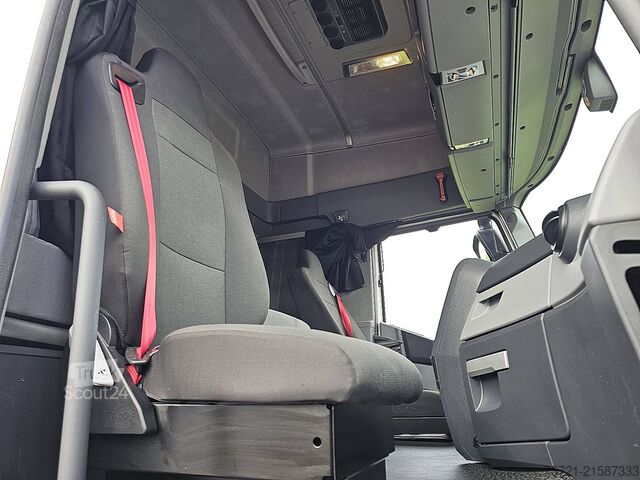 Standard-SZM RENAULT T 440