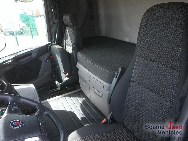 Objemový tahač Scania R 450 A4x2EB