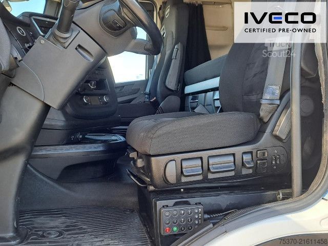 Standard tractor unit IVECO S-WAY AS440S51T/P