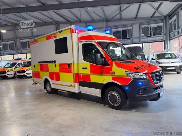 Autospecială de pompieri MERCEDES-BENZ Sprinter III 519 RTW/KTW KOFFER*RETTUNGSFAHRZEUG