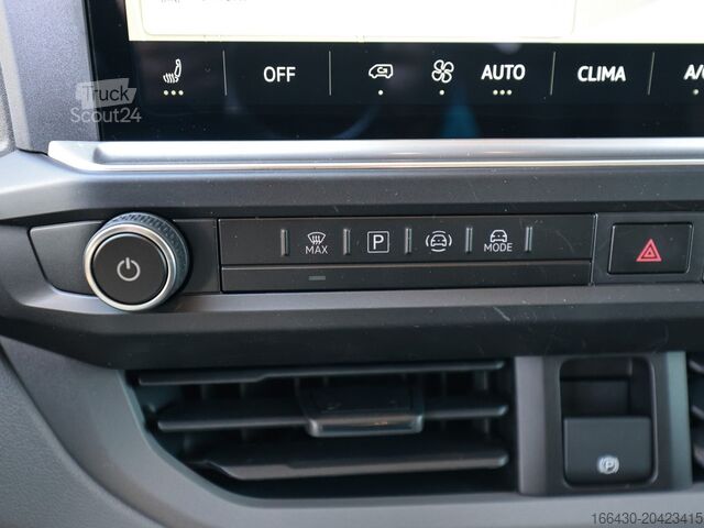 Minibus VW T7 Caravelle 2.0 TDI LR 8 Sitze Autom. NAVI