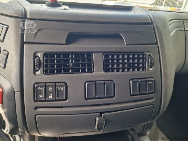 Standard tractor unit DAF XF 460 SSC/AC+Standklima/Bügel/Alu/Hydraulik