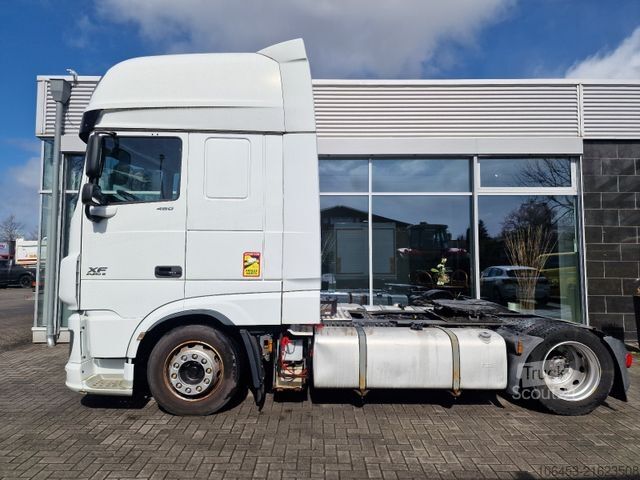 Volume tractor unit DAF XF 460 SSC Low Deck/Night Look/AC + Standklima