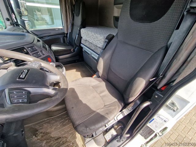 Volume tractor unit DAF XF 460 SSC Low Deck/Night Look/AC + Standklima