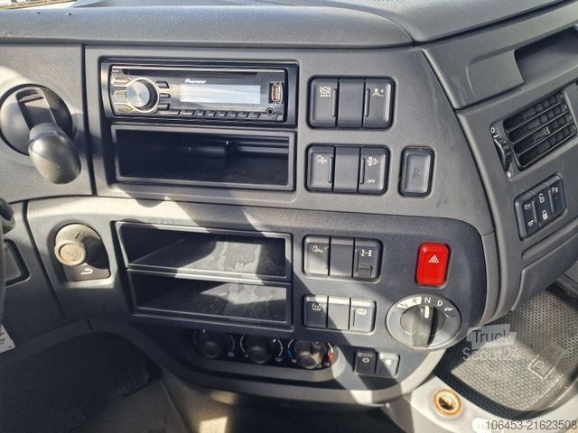 Volume tractor unit DAF XF 460 SSC Low Deck/Night Look/AC + Standklima