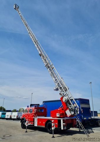 Truck-mounted work platform MERCEDES-BENZ LF 1313 (1113) Drehleiter METZ Korb Oldtimer H