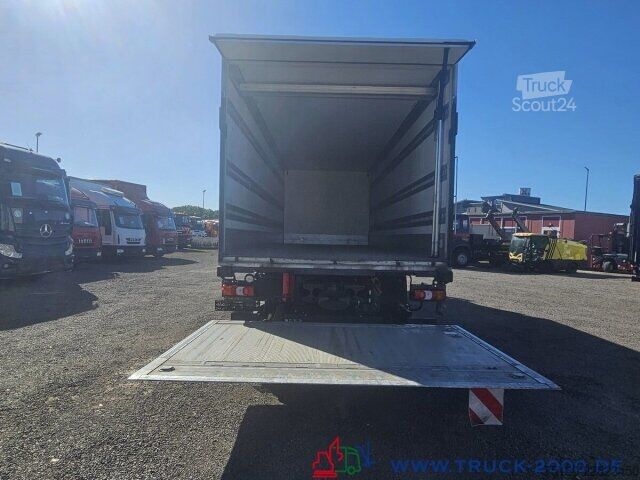 Kassevogn Mercedes-Benz 1832 Isolierter Koffer 7.40m Doppelstock LBW1.5t