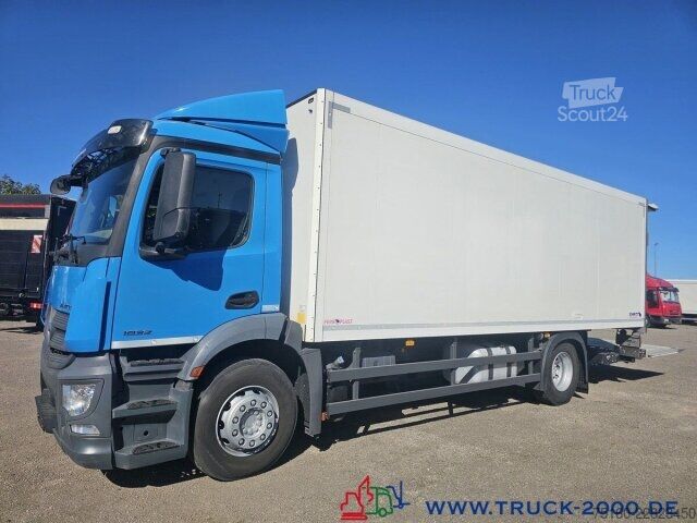 Kassevogn Mercedes-Benz 1832 Isolierter Koffer 7.40m Doppelstock LBW1.5t