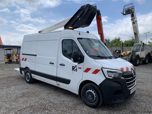 Kaste furgons Renault Master Klubb K32 - 12,5 m, 120 kg