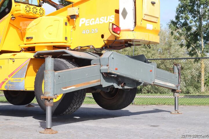 Teleskopický nakladač Dieci PEGASUS 40.25 | FORKS | BUCKET | WINCH | BASKET