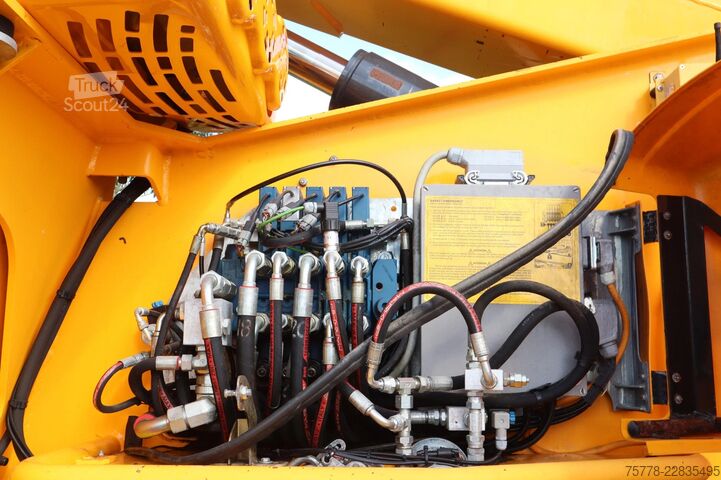 Teleskopický nakladač Dieci PEGASUS 40.25 | FORKS | BUCKET | WINCH | BASKET