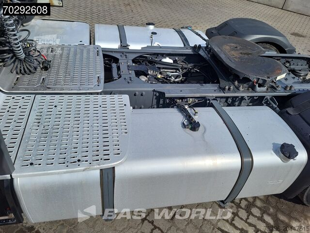 Volume tractor DAF XF 480 4X2 Mega Standklima 2xTanks ACC Euro 6