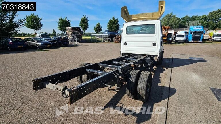 Alusta ja ohjaamo Iveco Daily 70C18